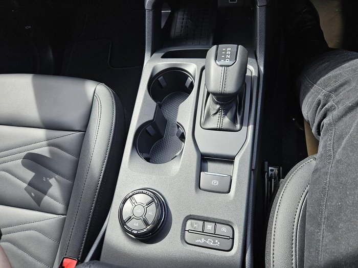 2025 Ford Everest Black Edition MY25.50 4X4 Dual Range Alabaster White