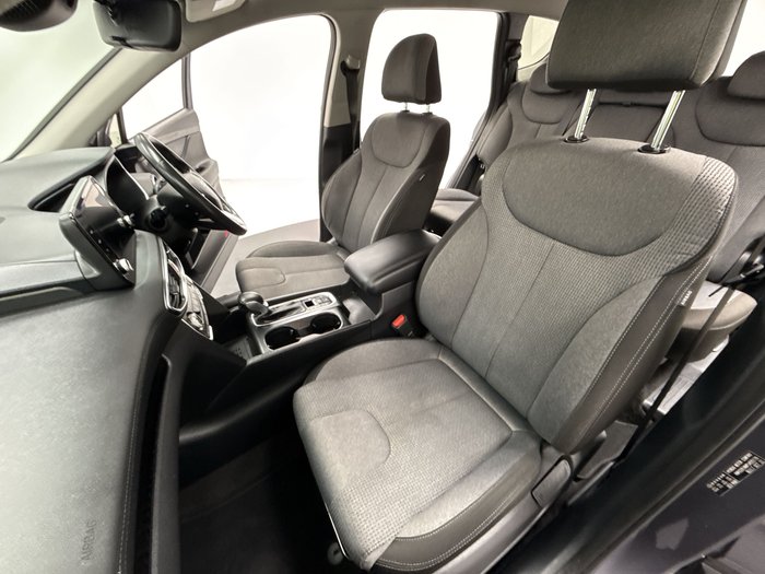 2022 Hyundai Santa Fe (No Badge)