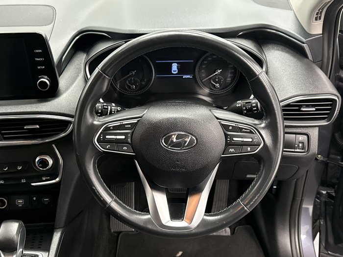 2022 Hyundai Santa Fe (No Badge)