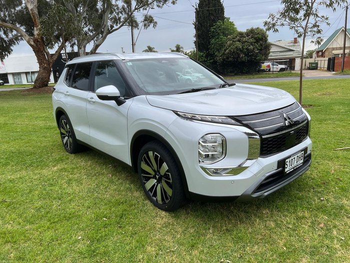 2025 Mitsubishi Outlander Aspire ZM MY25 AWD White Diamond