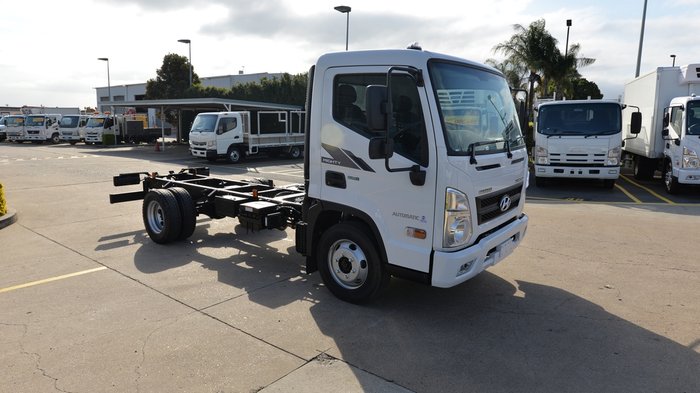 2025 HYUNDAI EX6 MWB WHITE