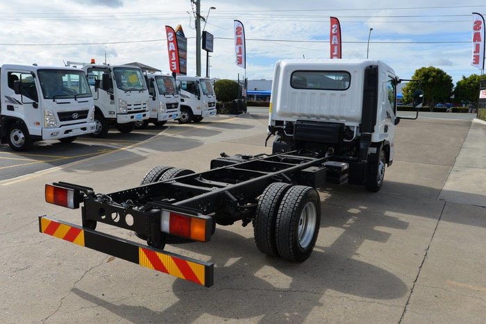 2025 HYUNDAI EX6 MWB WHITE