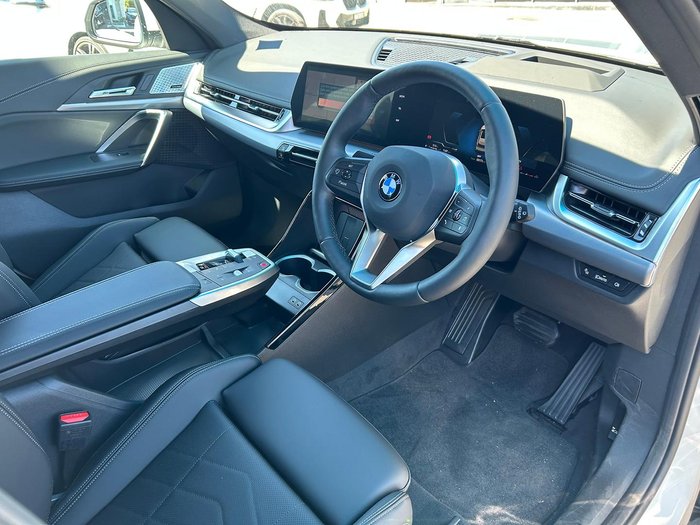 2025 BMW X1 xDrive20i