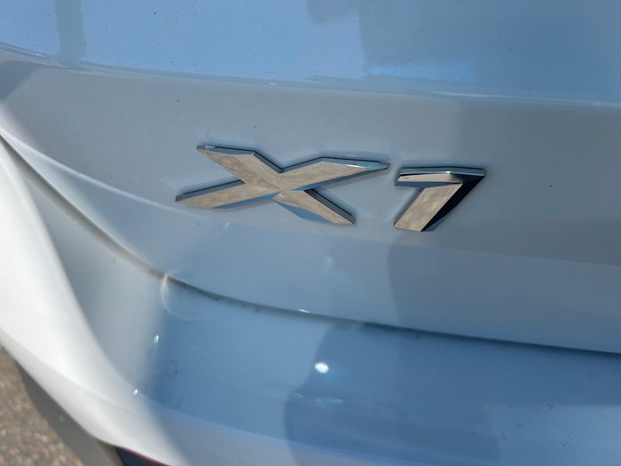 2025 BMW X1 xDrive20i