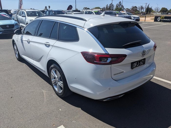 2019 Holden Commodore LT