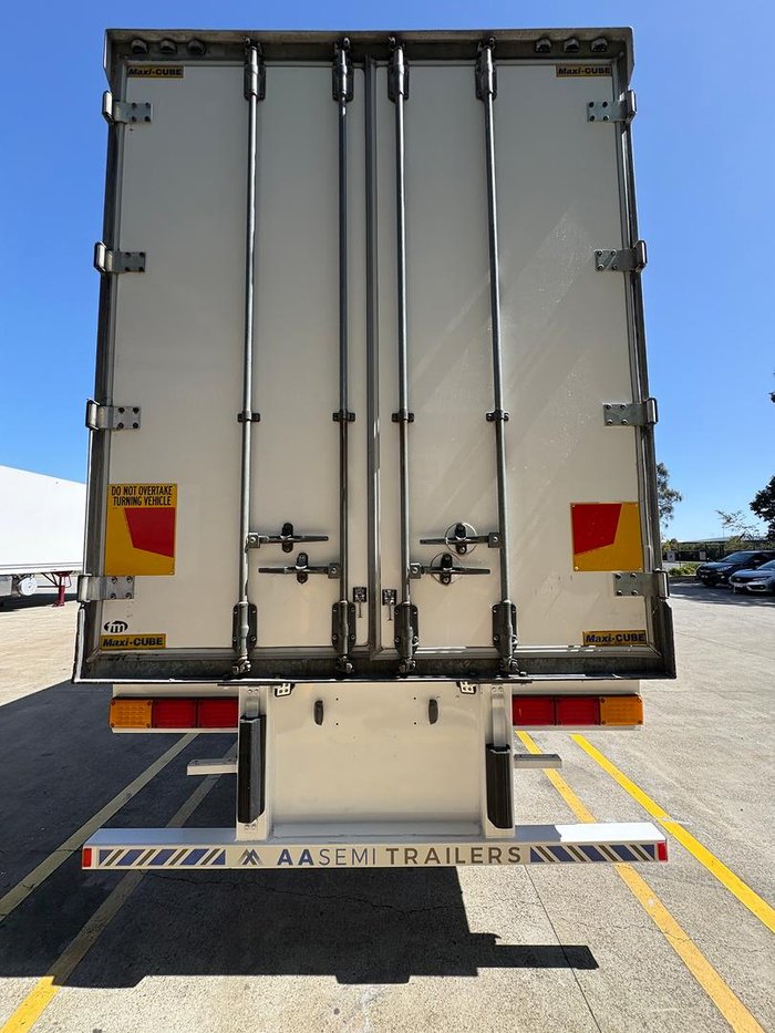 2014 Maxitrans St3 Od 26 Pallet -18 High Cube Reefer 4.3M