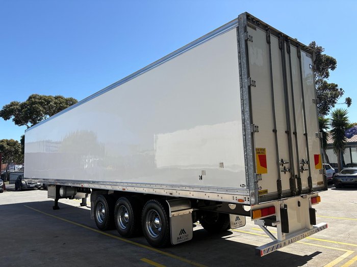2014 Maxitrans St3 Od 26 Pallet -18 High Cube Reefer 4.3M