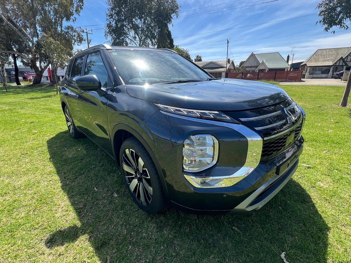 2025 Mitsubishi Outlander
