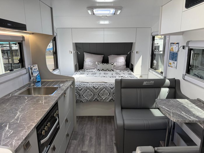 2025 Millard Mflow Series Ii