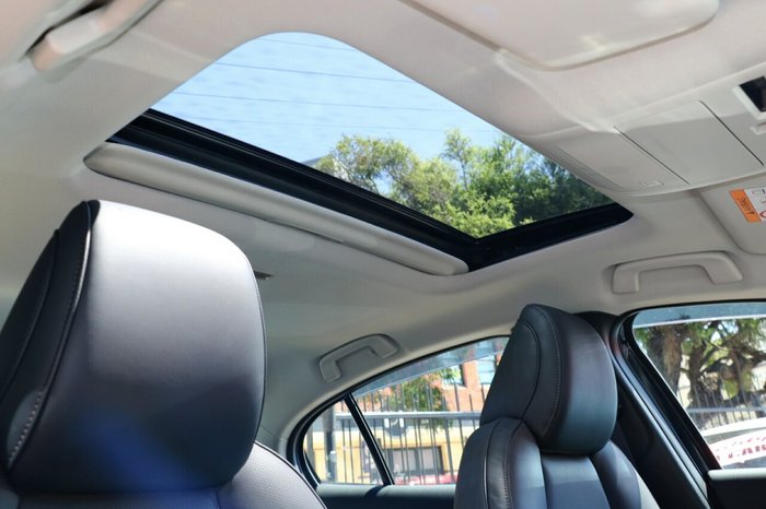 2025 Mazda 3 G25 Astina