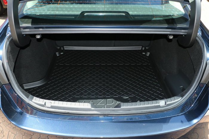 2025 Mazda 3 G25 Astina