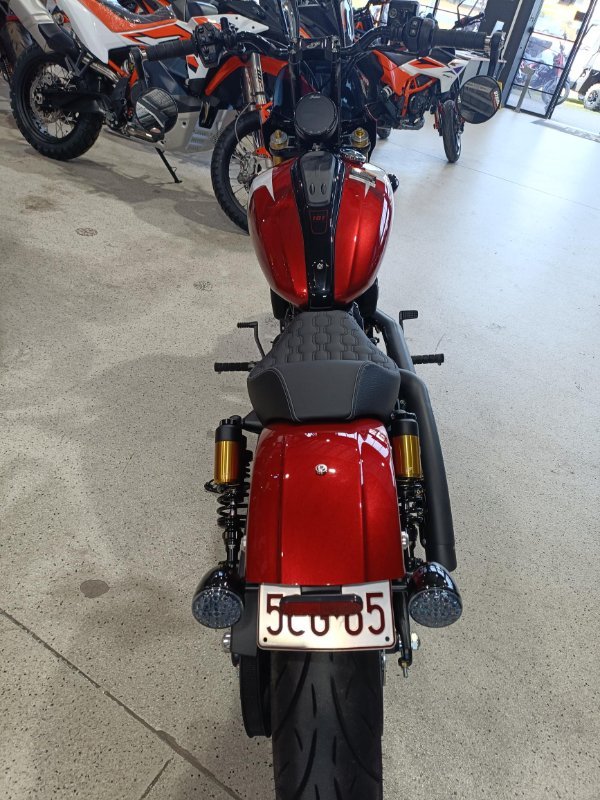 2025 INDIAN SCOUT 101 SUNSET RED