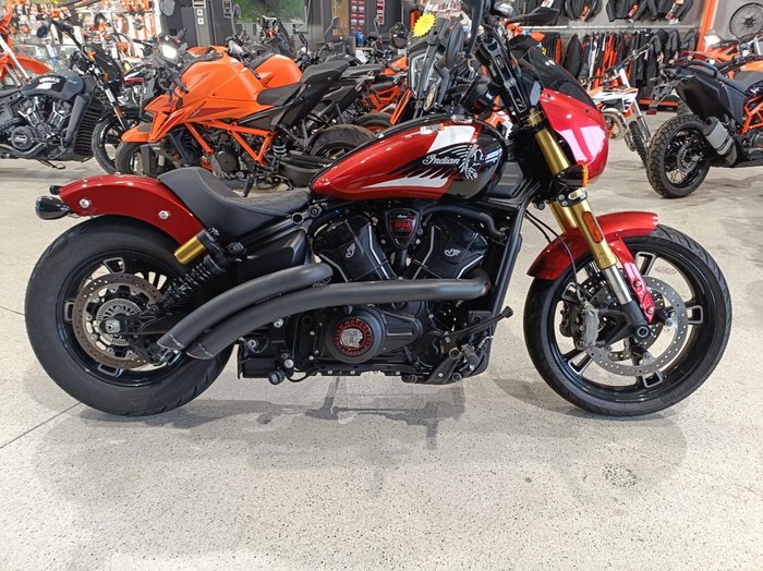 2025 INDIAN SCOUT 101 SUNSET RED
