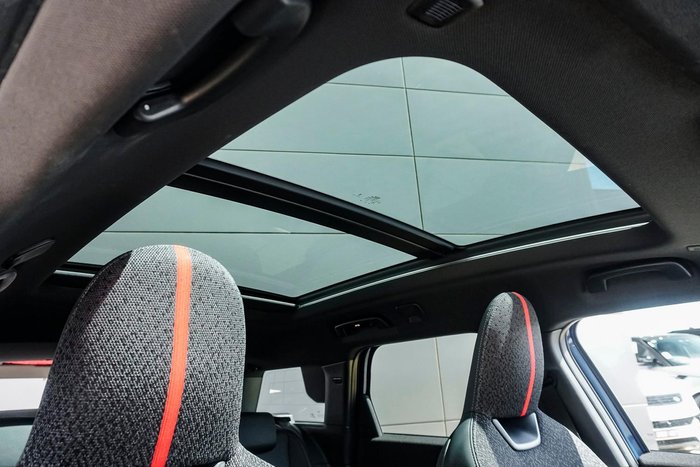 2024 MINI Countryman JCW Favoured