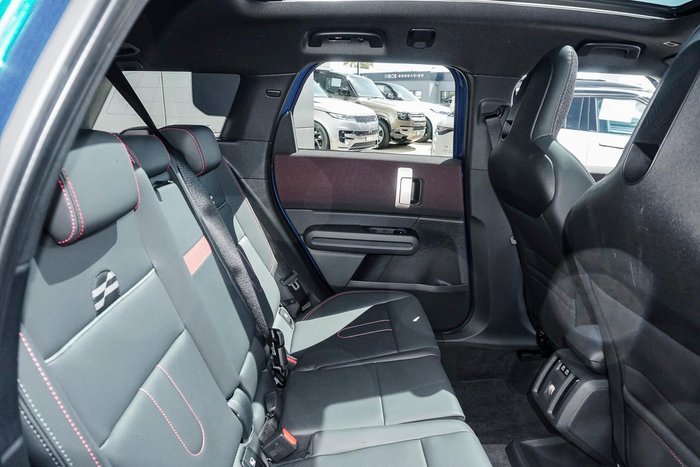 2024 MINI Countryman JCW Favoured