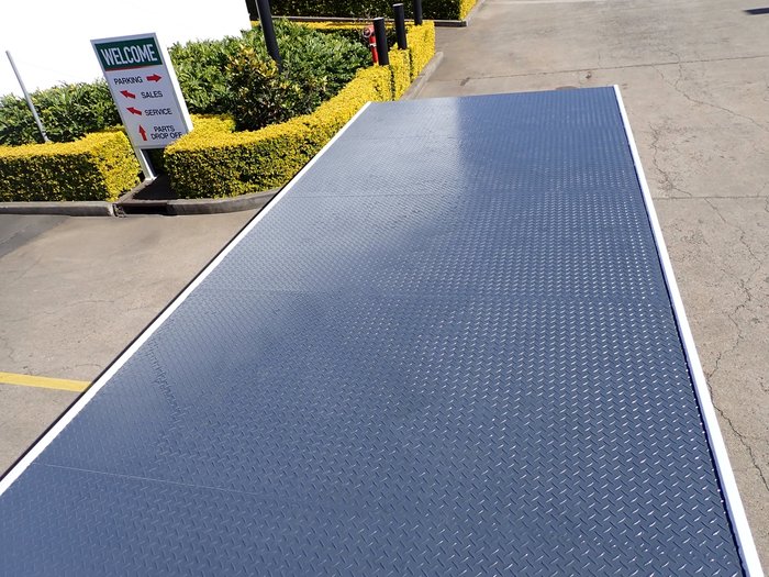 2025 HYUNDAI EX10 ELWB