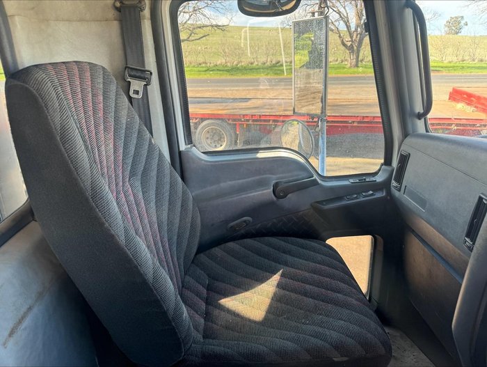 2010 Mack Cmmr 6X4 Tipper