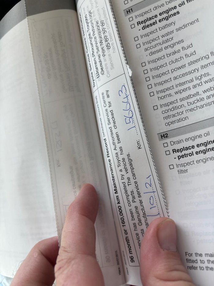 2015 Toyota Hiace Commuter