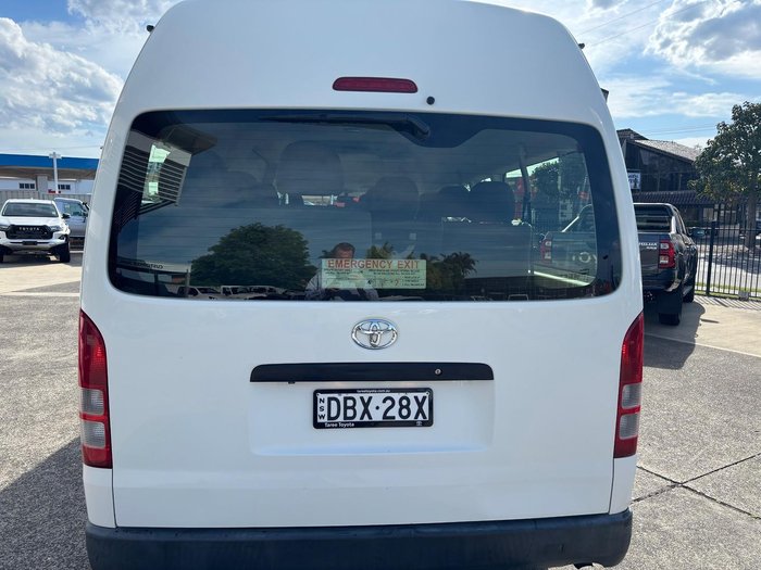 2015 Toyota Hiace Commuter