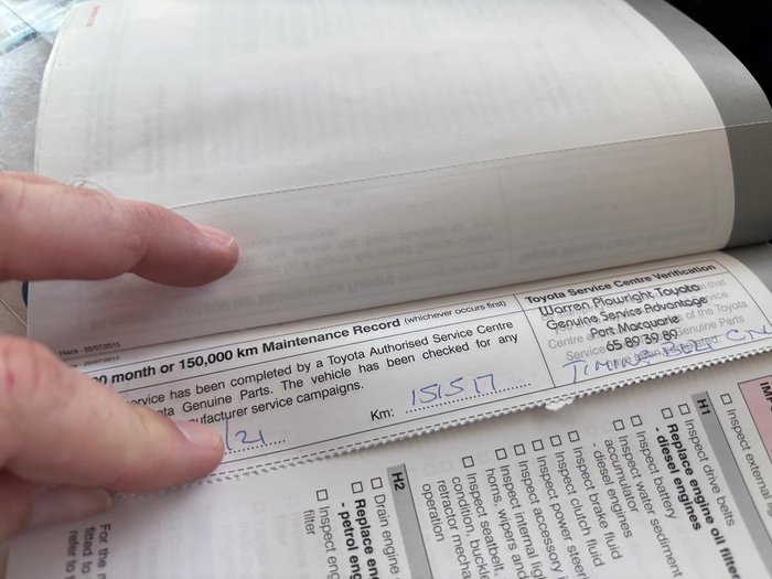 2015 Toyota Hiace Commuter