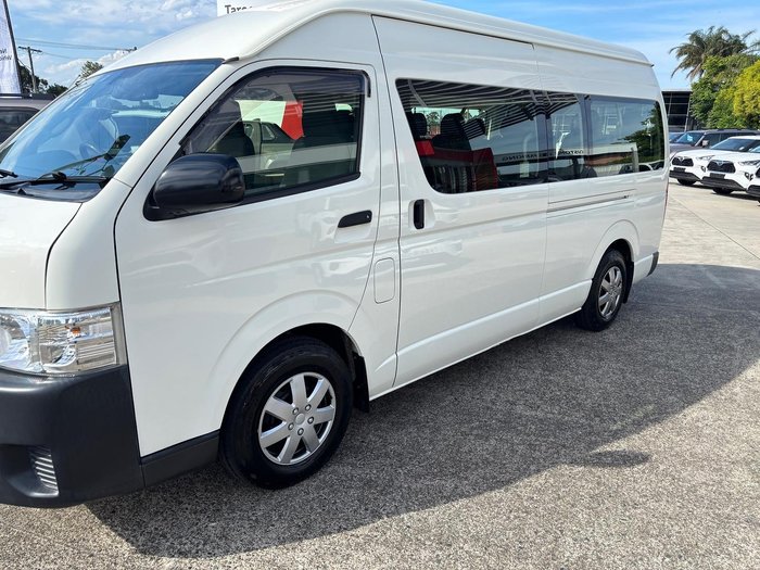 2015 Toyota Hiace Commuter