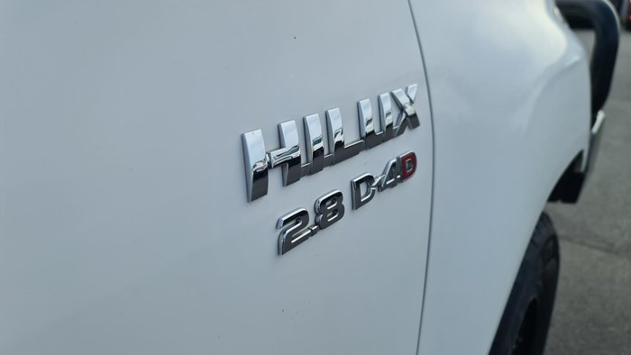 2018 Toyota Hilux SR