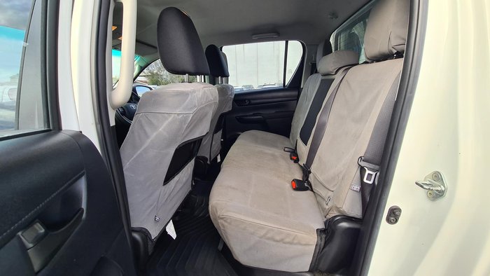 2018 Toyota Hilux SR