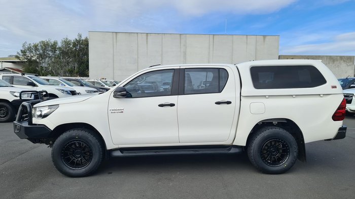 2018 Toyota Hilux SR