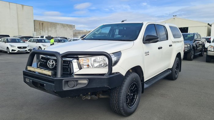 2018 Toyota Hilux SR