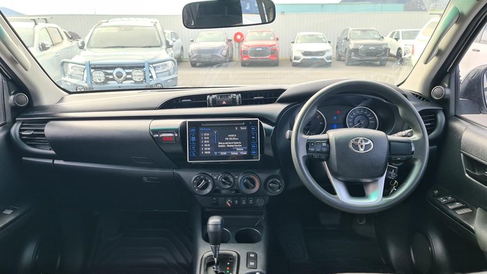 2018 Toyota Hilux SR