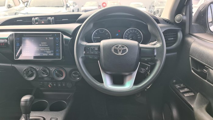 2018 Toyota Hilux SR