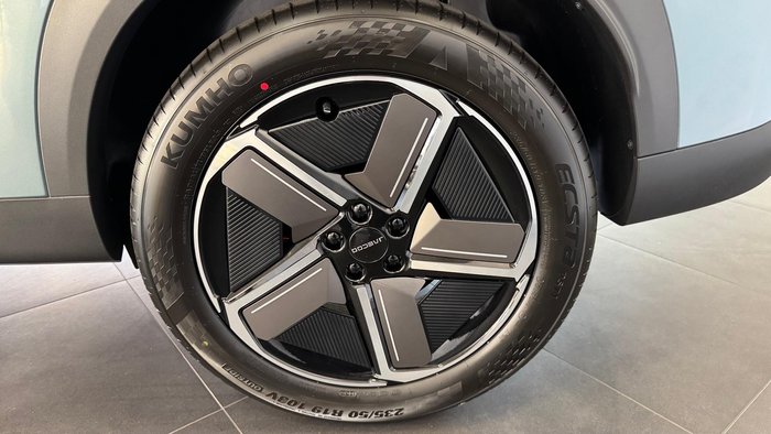 2025 Jaecoo J7 SHS Summit