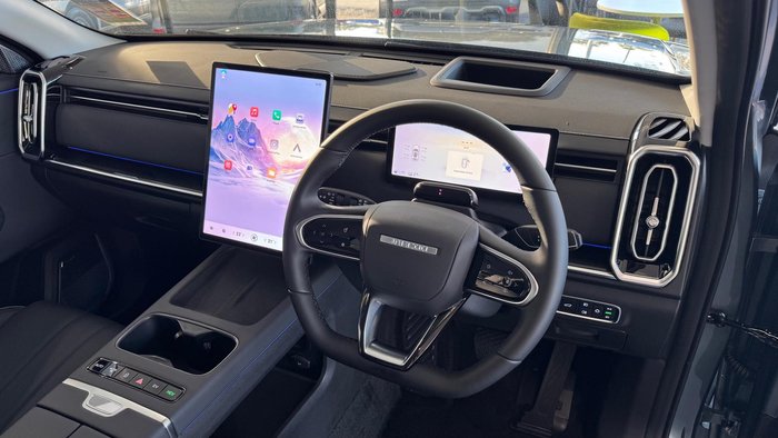 2025 Jaecoo J7 SHS Summit