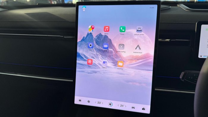 2025 Jaecoo J7 SHS Summit