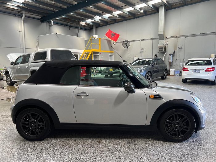 2012 MINI Cabrio Cooper R57 LCI White Silver