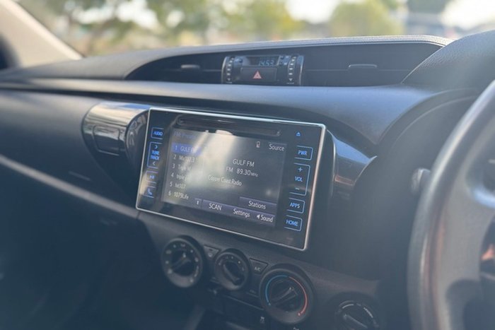 2018 Toyota Hilux SR GUN126R 4X4 Dual Range Glacier White