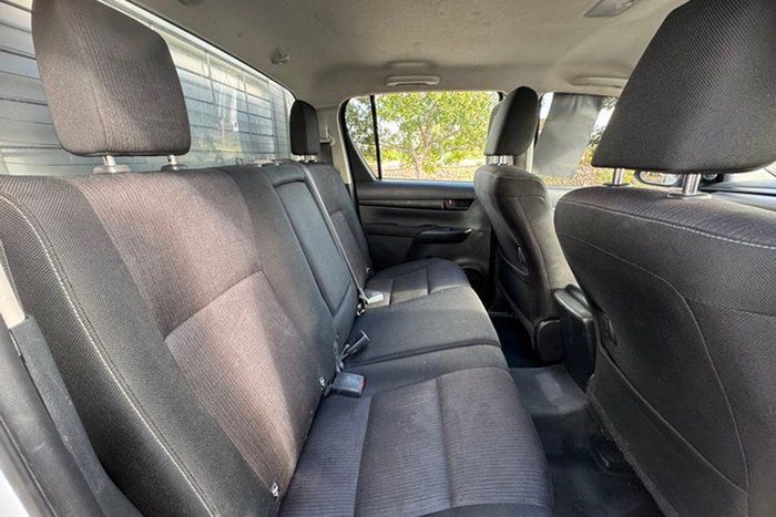 2018 Toyota Hilux SR GUN126R 4X4 Dual Range Glacier White
