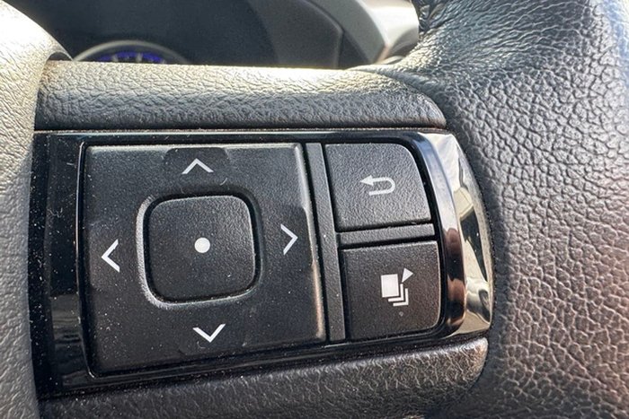2018 Toyota Hilux SR5 GUN126R 4X4 Dual Range Crystal Pearl