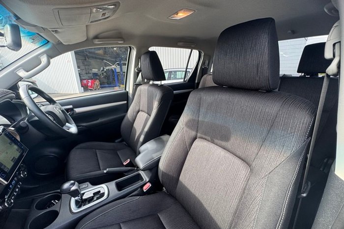 2018 Toyota Hilux SR5 GUN126R 4X4 Dual Range Crystal Pearl