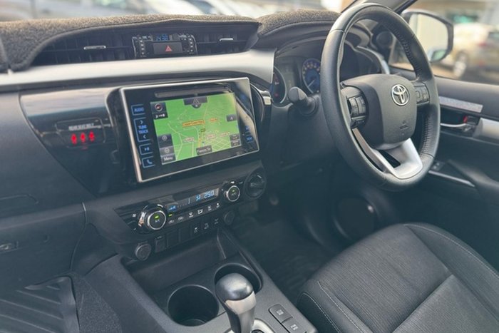 2018 Toyota Hilux SR5 GUN126R 4X4 Dual Range Crystal Pearl