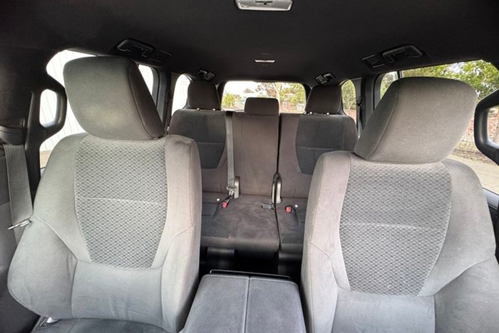 2023 Toyota Landcruiser GXL FJA300R 4X4 Dual Range Glacier White