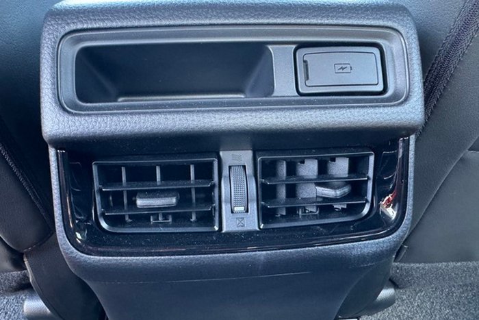 2024 Isuzu D-MAX BLADE MY24 4X4 Dual Range Sunstone Orange (595)