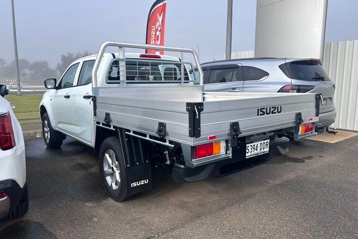2024 Isuzu D-MAX SX MY24 4X4 Dual Range Mineral White (527)
