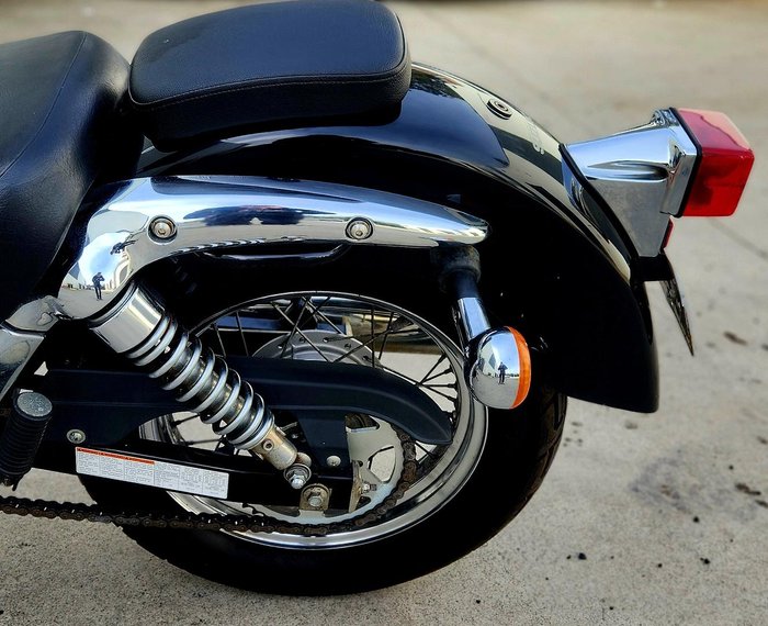 2008 Suzuki Intruder 250LC (VL250) Intruder Black