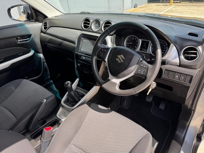 2017 Suzuki Vitara RT-S LY Galactic Grey