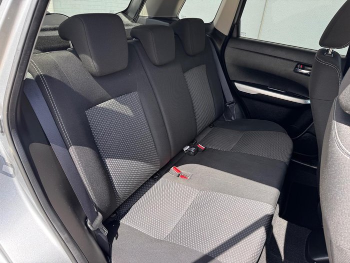 2017 Suzuki Vitara RT-S LY Galactic Grey