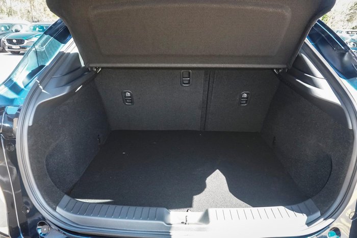 2025 Mazda CX-30 G20 Evolve