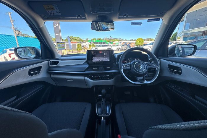 2025 Suzuki Swift Hybrid GLX