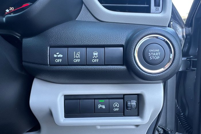 2025 Suzuki Swift Hybrid GLX