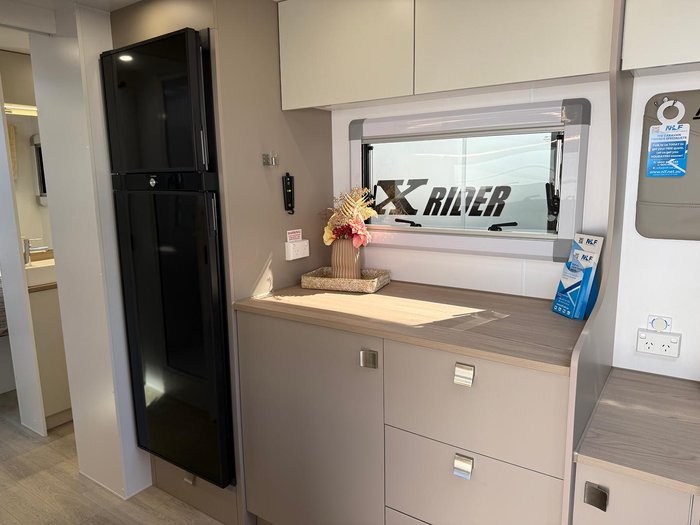 2025 Millard Mflow Series Ii Rear Club